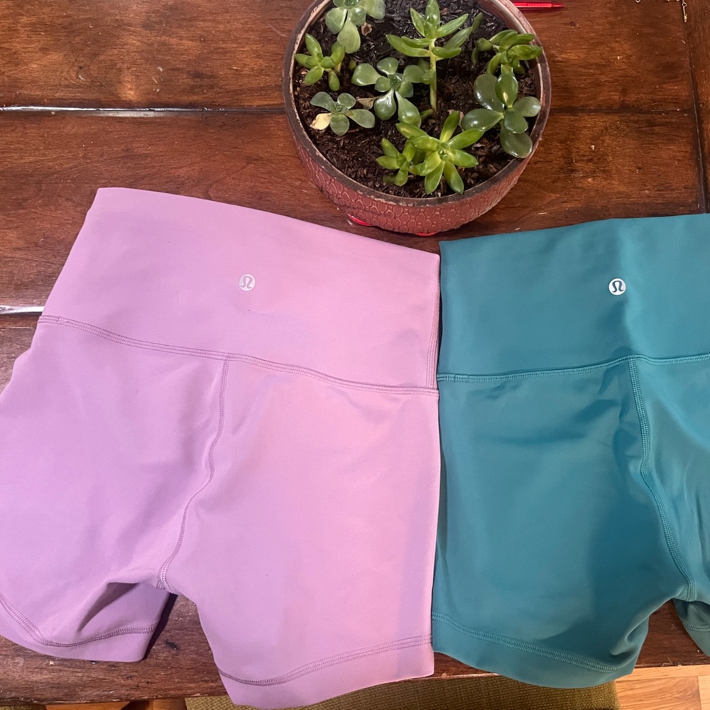 Set of lululemon shorts